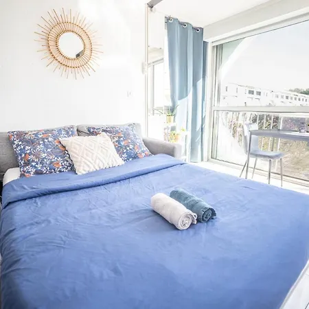 Motte - Parking - - Port -centre Apartment
